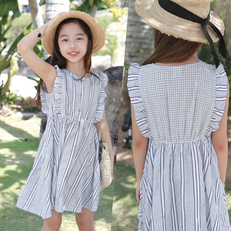 Korean Style Girl Dresses Cotton Lace Sleeveless Grey Stripe Mini Princess Dress Brief Casual 2019 Summer Big Girls Party Dress
Korean Style Girl Dresses Cotton Lace Sleeveless Grey Stripe Mini Princess Dress Brief Casual 2019 Summer Big Girls Party Dress
