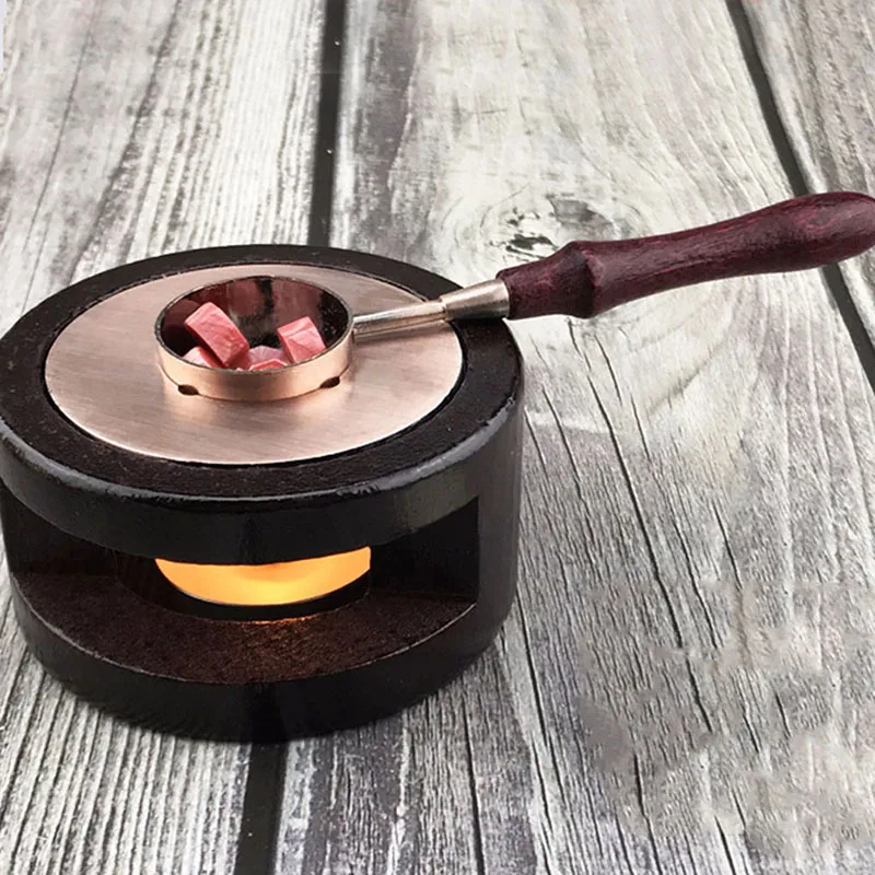 2019 Products Hot Retro Seal Stamp Wax Stick Stove Vintage Sealing Wax Melting Pot Holder Solid Wood Handle Red Copper Spoon
2019 Products Hot Retro Seal Stamp Wax Stick Stove Vintage Sealing Wax Melting Pot Holder Solid Wood Handle Red Copper Spoon