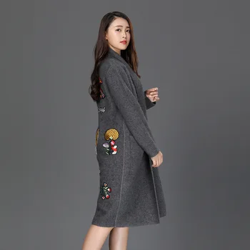 Danjeaner 2018 Winter Coat Women Wide Lapel Belt Pocket Wool Blend Embroidery Coat Oversize Long Trench Coat Outwear Wool Coats
Danjeaner 2018 Winter Coat Women Wide Lapel Belt Pocket Wool Blend Embroidery Coat Oversize Long Trench Coat Outwear Wool Coats