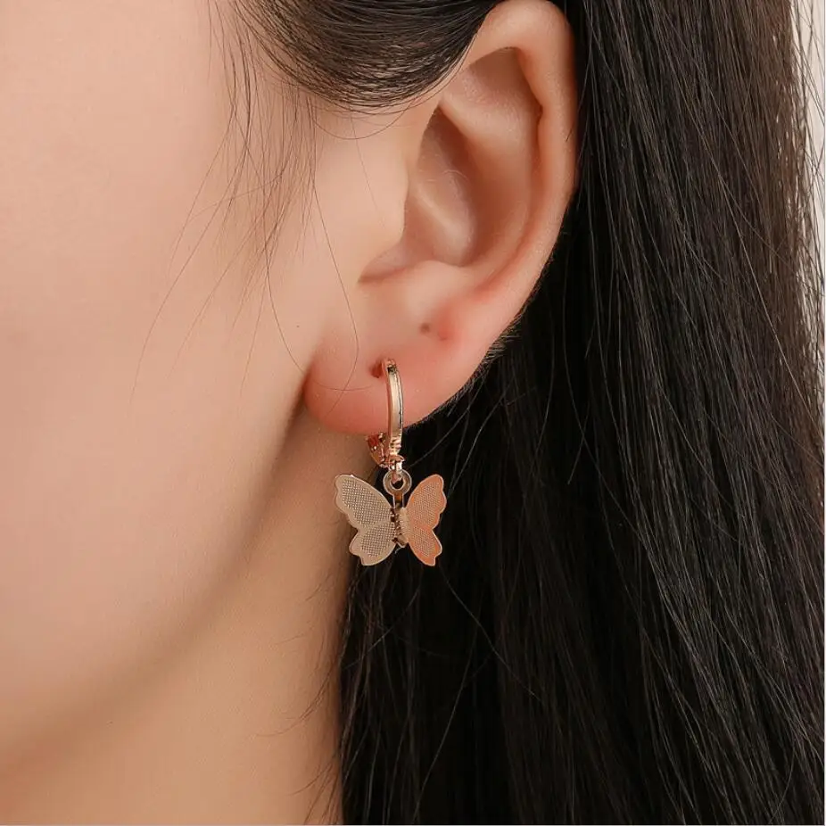 Small Butterfly Women Hoop Earrings Matt Surface Copper Simple Gold Silver Color Cute Daily Girl Earings Jewelry best gift 2019
Small Butterfly Women Hoop Earrings Matt Surface Copper Simple Gold Silver Color Cute Daily Girl Earings Jewelry best gift 2019