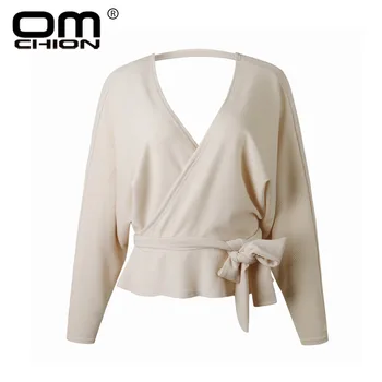 OMCHION Pull Femme Solid Knitwear Deep V Neck Lace Up Women Sweaters And Pullovers 2018 Autumn Backless Bow Sexy Jumper LMM217
OMCHION Pull Femme Solid Knitwear Deep V Neck Lace Up Women Sweaters And Pullovers 2018 Autumn Backless Bow Sexy Jumper LMM217