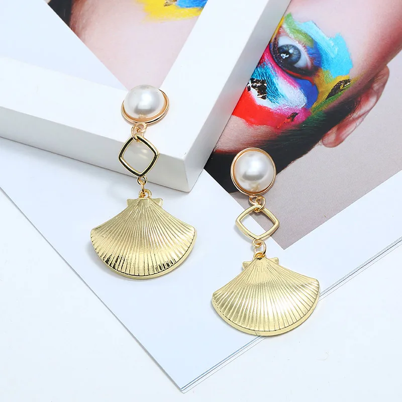 ZOSH ZA Long Tassel Pendant Dangle Earrings 2019 For Women Simulated Pearl Shell Drop Earring Gold Fashion Summer Jewelry
ZOSH ZA Long Tassel Pendant Dangle Earrings 2019 For Women Simulated Pearl Shell Drop Earring Gold Fashion Summer Jewelry