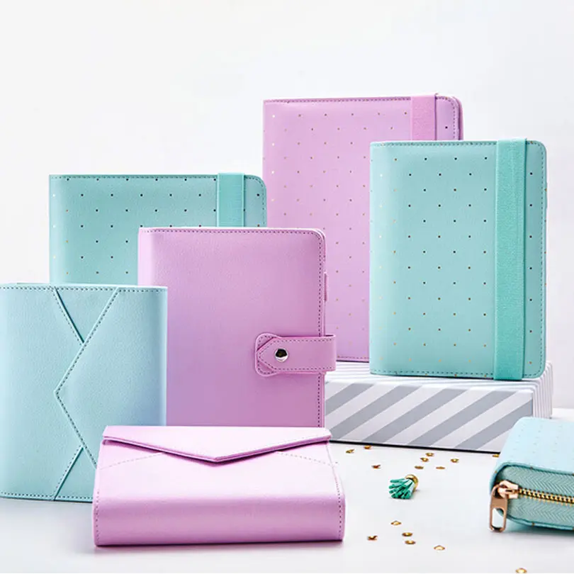 2019 Dokibook Mint A6 Pouch Series Spiral Time Planner Pencil Case Zipper PU leather Notebook Diary Agenda With Randomly Gifts
2019 Dokibook Mint A6 Pouch Series Spiral Time Planner Pencil Case Zipper PU leather Notebook Diary Agenda With Randomly Gifts