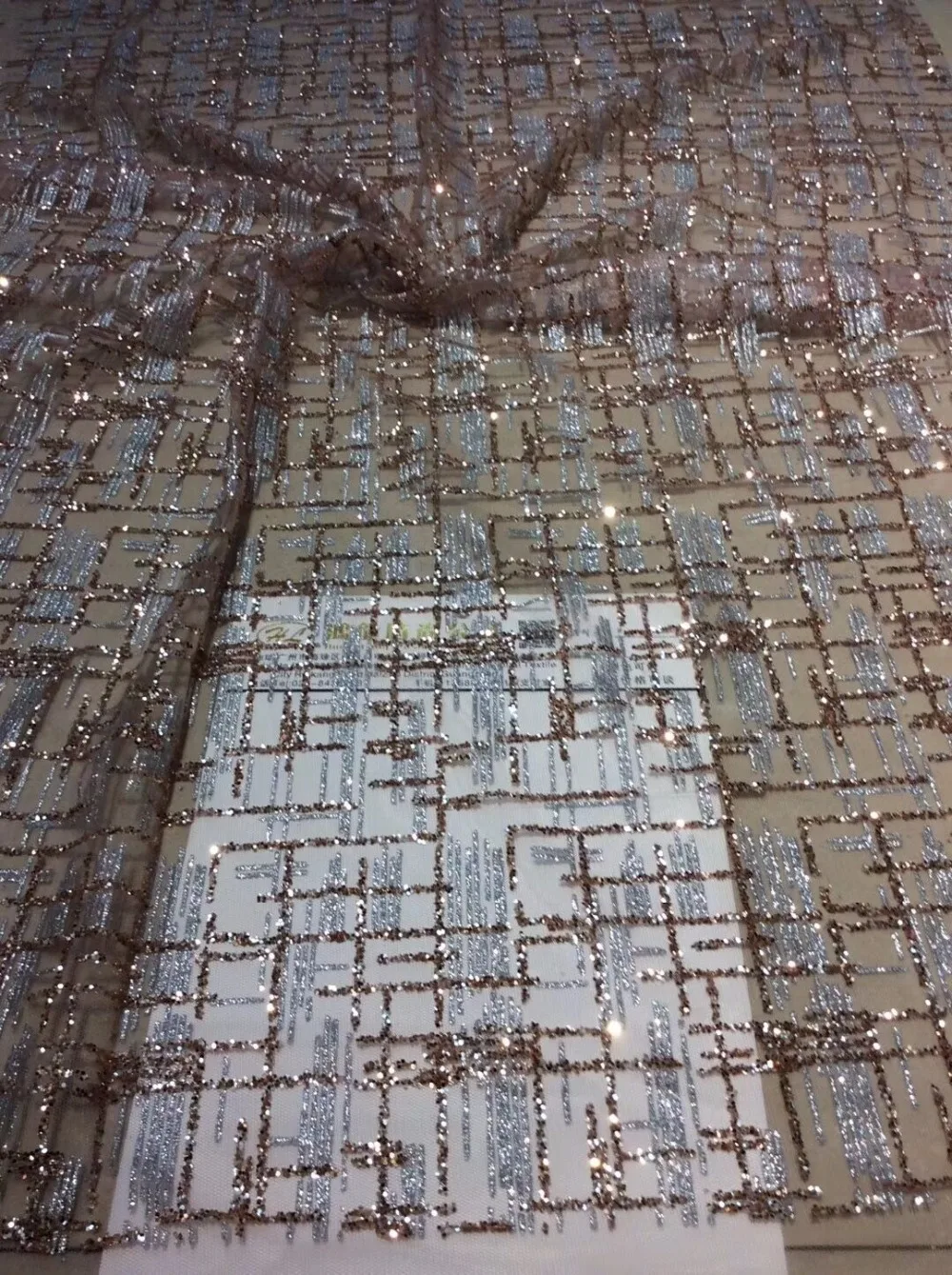 unique sexy glued glitter sequin lace fabric African French net Lace Fabric L-1147 for party dress
unique sexy glued glitter sequin lace fabric African French net Lace Fabric L-1147 for party dress