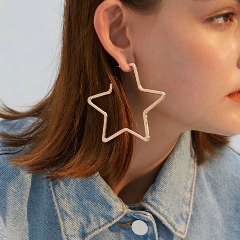 Vintage Metal Drop Earrings Trendy Gold Color Star Statement Earrings for Women Fashion Jewelry Boucle D'oreille Femme 2019
Vintage Metal Drop Earrings Trendy Gold Color Star Statement Earrings for Women Fashion Jewelry Boucle D'oreille Femme 2019