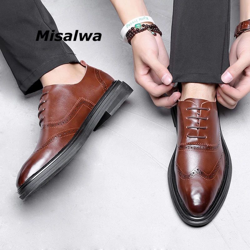 Misalwa Men's Brogue Dress Shoes Lace-up Breathable Casual Business Leather Shoes British Elegant Men Wedding Ceremony Footwear
Misalwa Men's Brogue Dress Shoes Lace-up Breathable Casual Business Leather Shoes British Elegant Men Wedding Ceremony Footwear