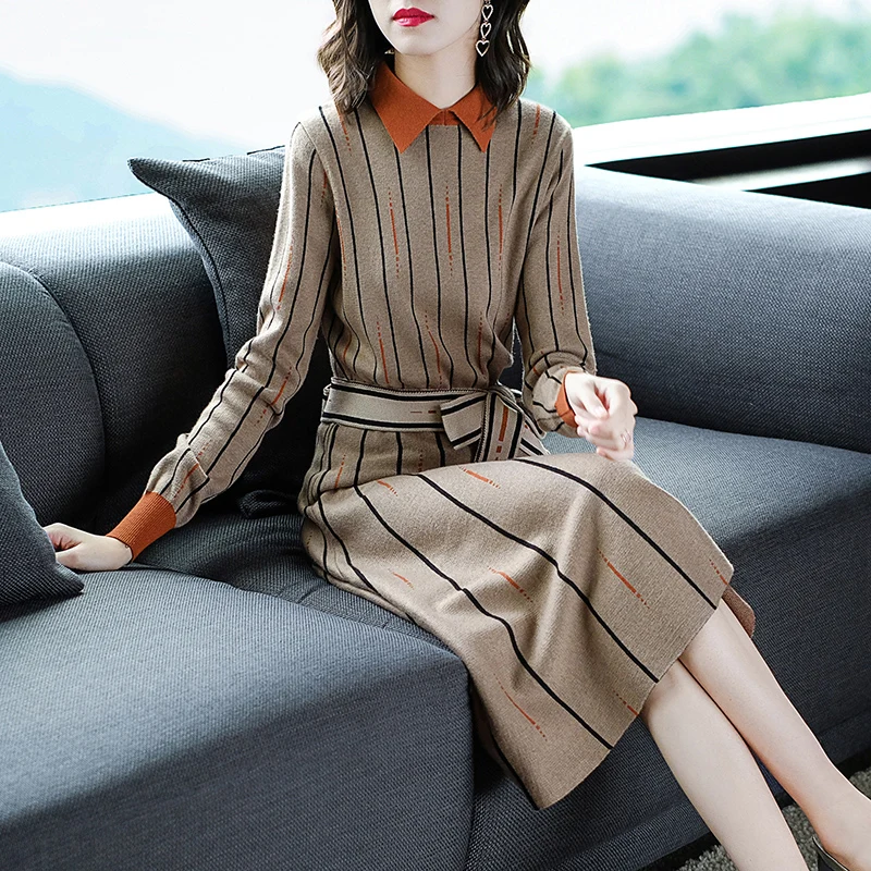 Elegant Knitted Dresses Woman 2019 Autumn Winter New Women's Turn Down Collar Long Sleeved Slim Stretch Dress Female Large size
Elegant Knitted Dresses Woman 2019 Autumn Winter New Women's Turn Down Collar Long Sleeved Slim Stretch Dress Female Large size