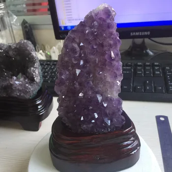 549g Natural Clear and Purply Minerals Amethyst Geode Cluster Specimen Stone for Halloween or Wedding Decoration
549g Natural Clear and Purply Minerals Amethyst Geode Cluster Specimen Stone for Halloween or Wedding Decoration