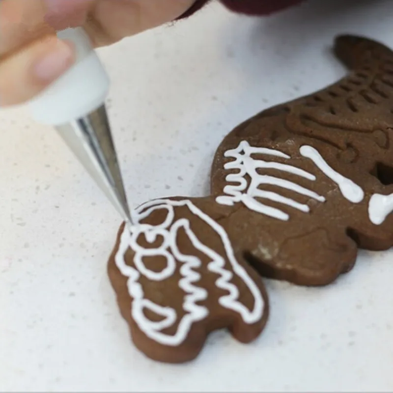 Delidge-3pcs-set-Dinosaur-Shaped-Cookie-Cutter-Mold-3D-Biscuit-Sugarcraft-Dessert-Baking-Mould-Fondant-Cake (2)