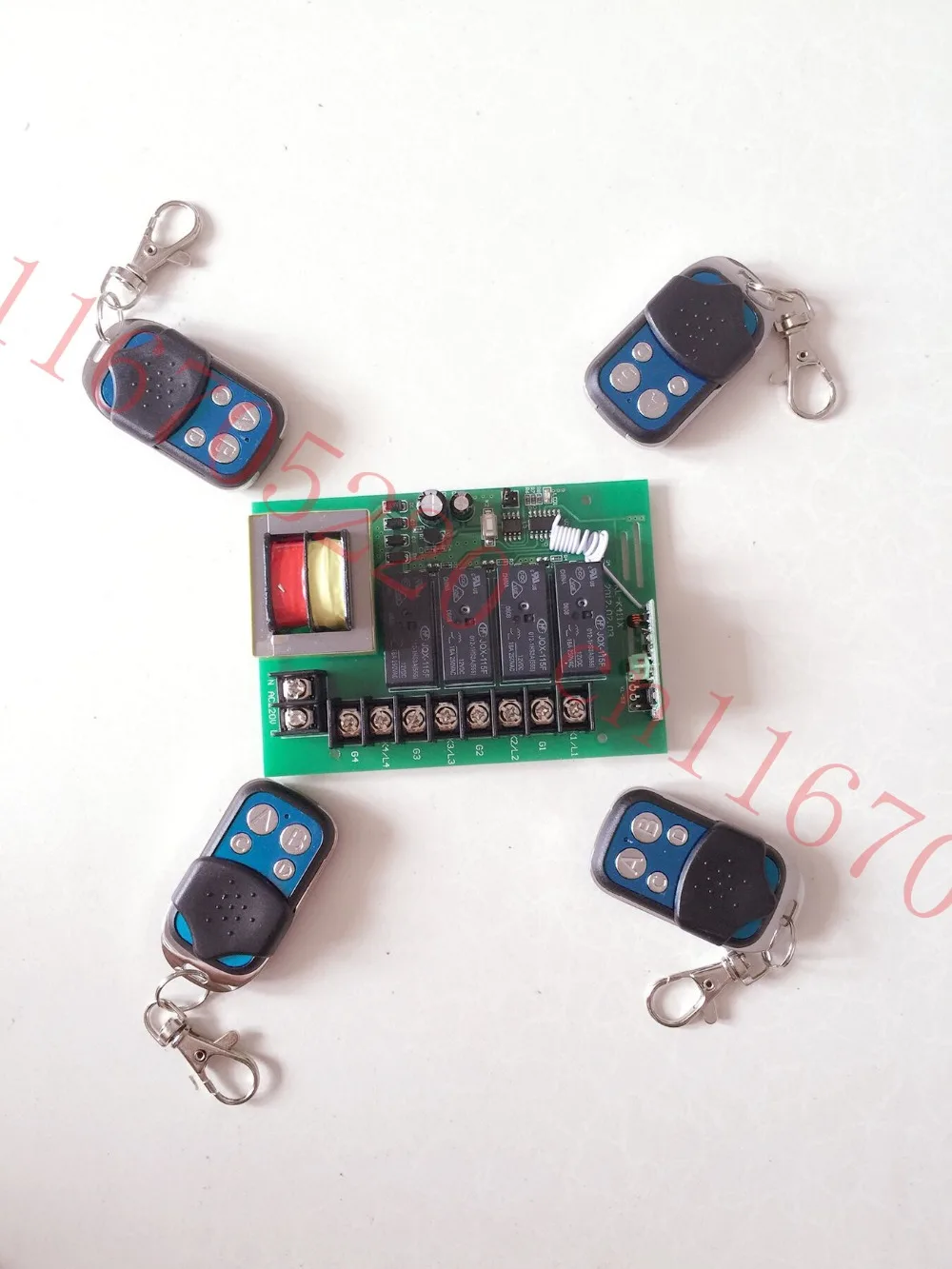 High Quality AC 220V 10A 4 CH Wireless Remote control Switches Receiver 4 Transmitter RF Remote Control switch
High Quality AC 220V 10A 4 CH Wireless Remote control Switches Receiver 4 Transmitter RF Remote Control switch