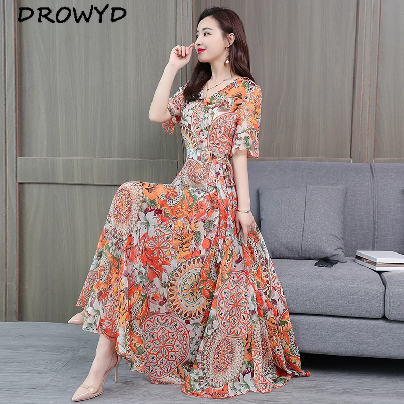 Plus Size Summer Chiffon Print 4XL Dress 2019Bohemian Sexy Short Sleeve V-neck Dress Casual Vintage High Waist Beach Party Dress
Plus Size Summer Chiffon Print 4XL Dress 2019Bohemian Sexy Short Sleeve V-neck Dress Casual Vintage High Waist Beach Party Dress