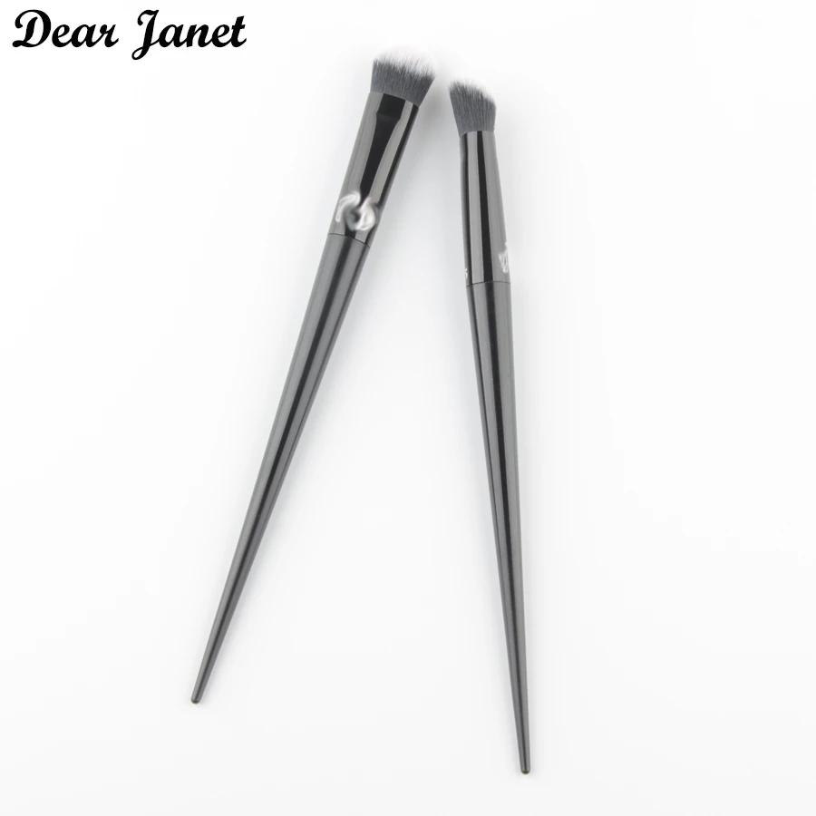 1pc Angled Eye shadow makeup brushes #35 nose shadow oblique eyeshadow blending make up brush cosmetic tool professional
1pc Angled Eye shadow makeup brushes #35 nose shadow oblique eyeshadow blending make up brush cosmetic tool professional