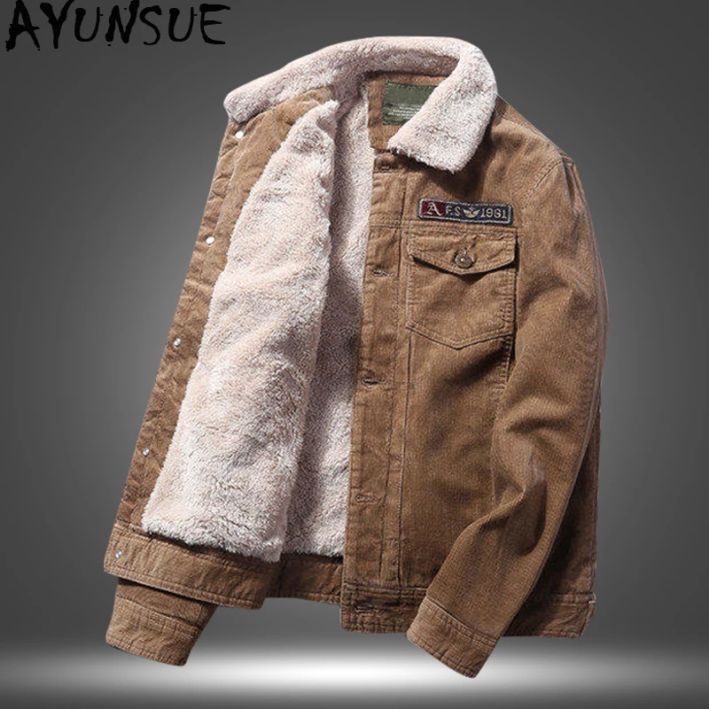 AYUNSUE Short Autumn Winter Jacket Men Faux Lamb Fur Collar Corduroy Cotton Coat Winter Jackets Mens Manteau Homme Hiver KJ753
AYUNSUE Short Autumn Winter Jacket Men Faux Lamb Fur Collar Corduroy Cotton Coat Winter Jackets Mens Manteau Homme Hiver KJ753