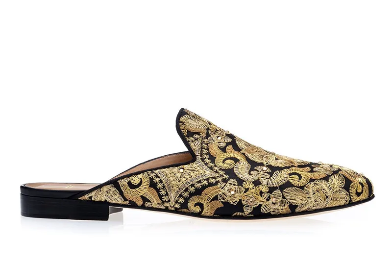 Qianruiti 2019 Fashion Luxury Golden Embroidered Slippers Crystal Embellished Male Shoes Casual Slip On Loafers Men Flat Mules
Qianruiti 2019 Fashion Luxury Golden Embroidered Slippers Crystal Embellished Male Shoes Casual Slip On Loafers Men Flat Mules