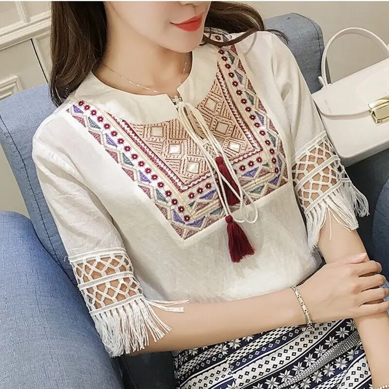 Embroidery White Cotton Shirt 2019 Autumn New Fashion Women Blouse Long Sleeve Casual Tops Loose Shirt Work Wear Blusas Feminina
Embroidery White Cotton Shirt 2019 Autumn New Fashion Women Blouse Long Sleeve Casual Tops Loose Shirt Work Wear Blusas Feminina