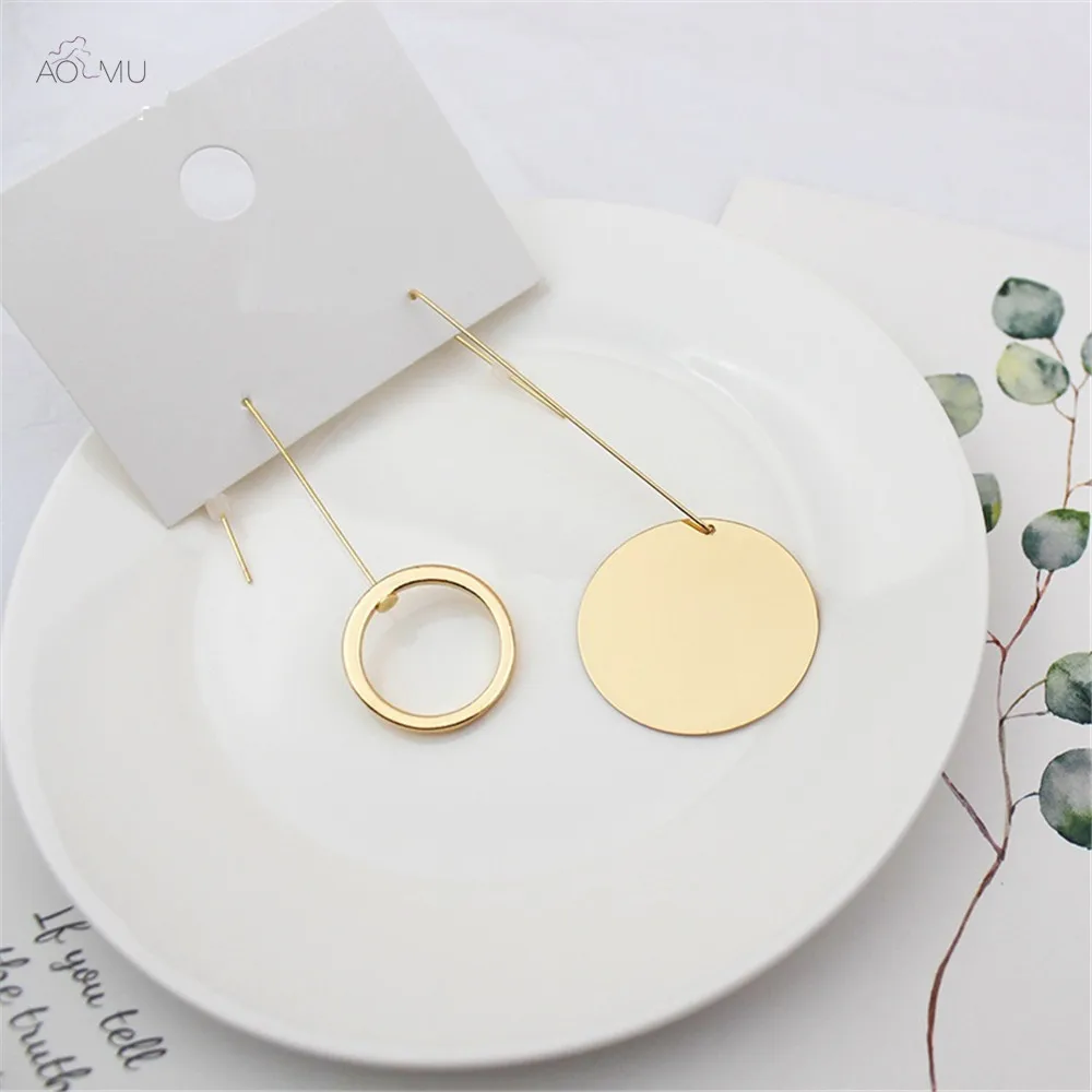 AOMU Fashion Sweet Asymmetric Geometric Gold Round Drop Earrings for Women Gifts Party Wedding Jewelry Boucle D'oreille
AOMU Fashion Sweet Asymmetric Geometric Gold Round Drop Earrings for Women Gifts Party Wedding Jewelry Boucle D'oreille