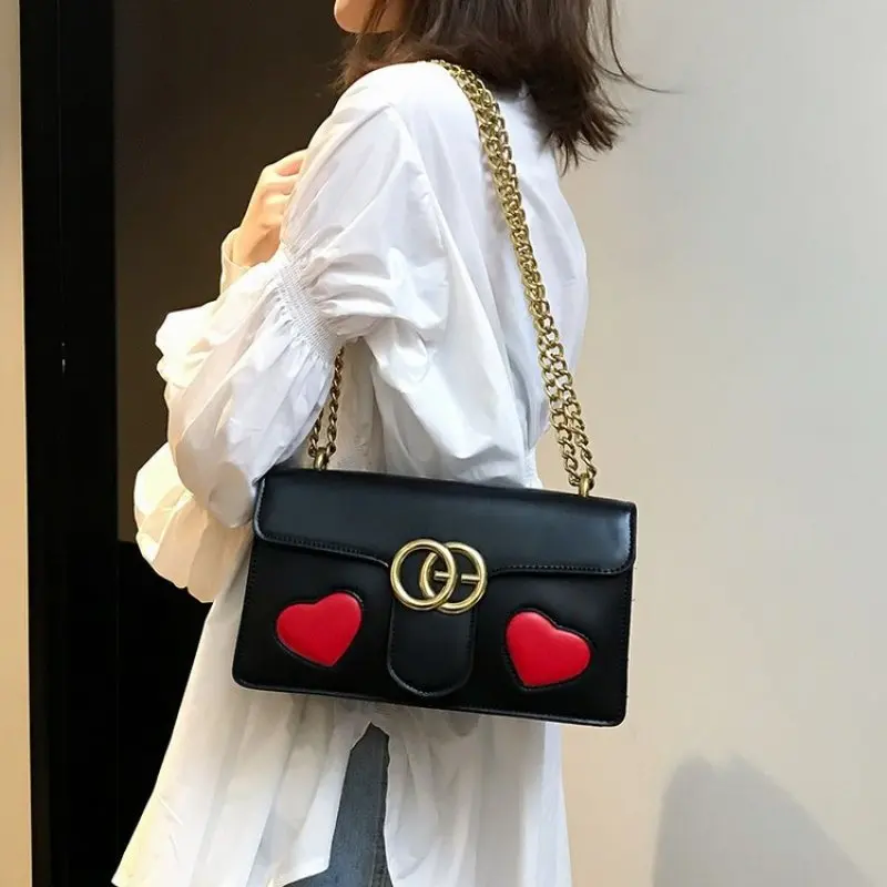 Famous Brand 2019 Classic Flap Women's Bag Women Shoulder Bag Leather Handbags Fashion Lady Messenger Bag For Female Bolsas SAC
Famous Brand 2019 Classic Flap Women's Bag Women Shoulder Bag Leather Handbags Fashion Lady Messenger Bag For Female Bolsas SAC