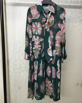 Women Summer Pleated Dresses 2018 Long Sleeve Green Printed Dress Elegant Silk Dress Women
Women Summer Pleated Dresses 2018 Long Sleeve Green Printed Dress Elegant Silk Dress Women