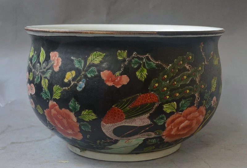 11" Delicate China Painted porcelain Bird Peacock Flower Vase Bowl Pot Jar Crock
11" Delicate China Painted porcelain Bird Peacock Flower Vase Bowl Pot Jar Crock