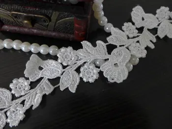 5 Yards Polyester White Embroidery Venice Lace Trim with Grape design for Black Belt, Bridal Sashes, Applique, Wedding
5 Yards Polyester White Embroidery Venice Lace Trim with Grape design for Black Belt, Bridal Sashes, Applique, Wedding