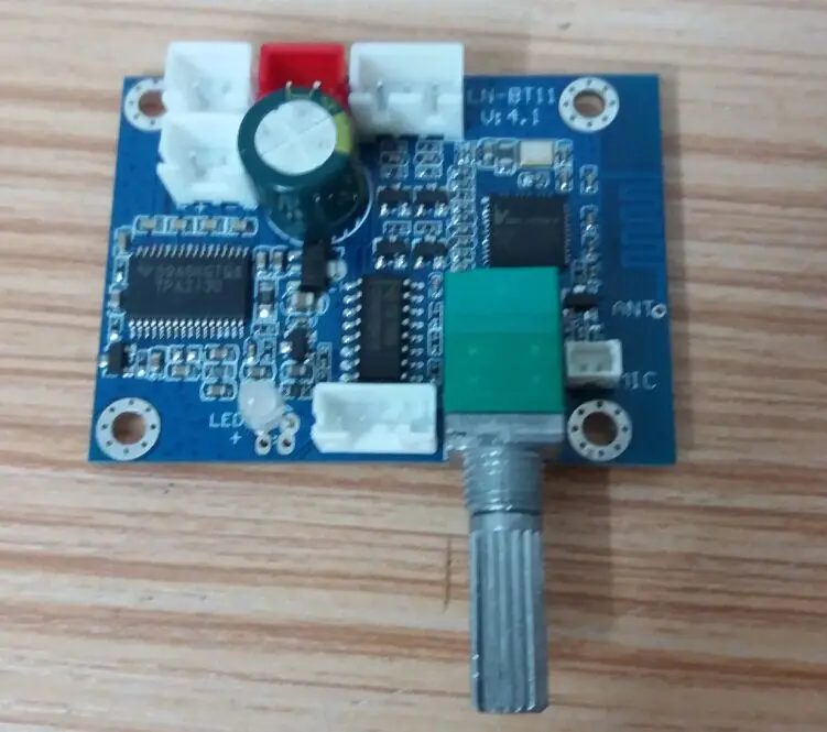 Bluetooth 4.1, trailer two module, HIFI audio speakers, modified Bluetooth board, TPA3130 digital amplifier
Bluetooth 4.1, trailer two module, HIFI audio speakers, modified Bluetooth board, TPA3130 digital amplifier