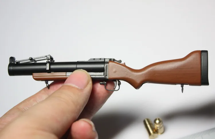 1/6 scale doll weapon Terminator M79 model for 12" action figure doll accessories,figure props,just for figure doll model toy
1/6 scale doll weapon Terminator M79 model for 12" action figure doll accessories,figure props,just for figure doll model toy