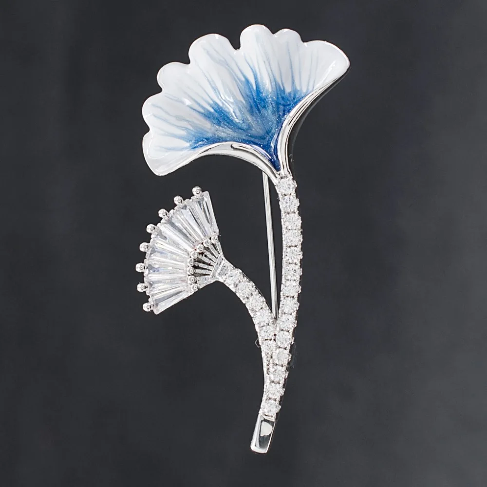 5A Cubic Zirconia Crystals Ginkgo biloba Leaves Brooch Broach Pin High Quality Women Dress Accessories Jewelry THB005
5A Cubic Zirconia Crystals Ginkgo biloba Leaves Brooch Broach Pin High Quality Women Dress Accessories Jewelry THB005