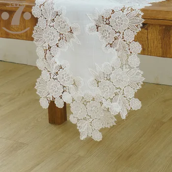 Dining Banquet Coffee Table Decorative Embroidered White Elegant Vintage Style Table Runner For Wedding Party Events Decoration
Dining Banquet Coffee Table Decorative Embroidered White Elegant Vintage Style Table Runner For Wedding Party Events Decoration