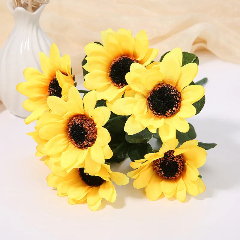 Autumn Decoration 7 Heads Yellow Sunflower Silk Artificial Flowers Bouquet For Home Decoration Office Party Garden Decor
Autumn Decoration 7 Heads Yellow Sunflower Silk Artificial Flowers Bouquet For Home Decoration Office Party Garden Decor