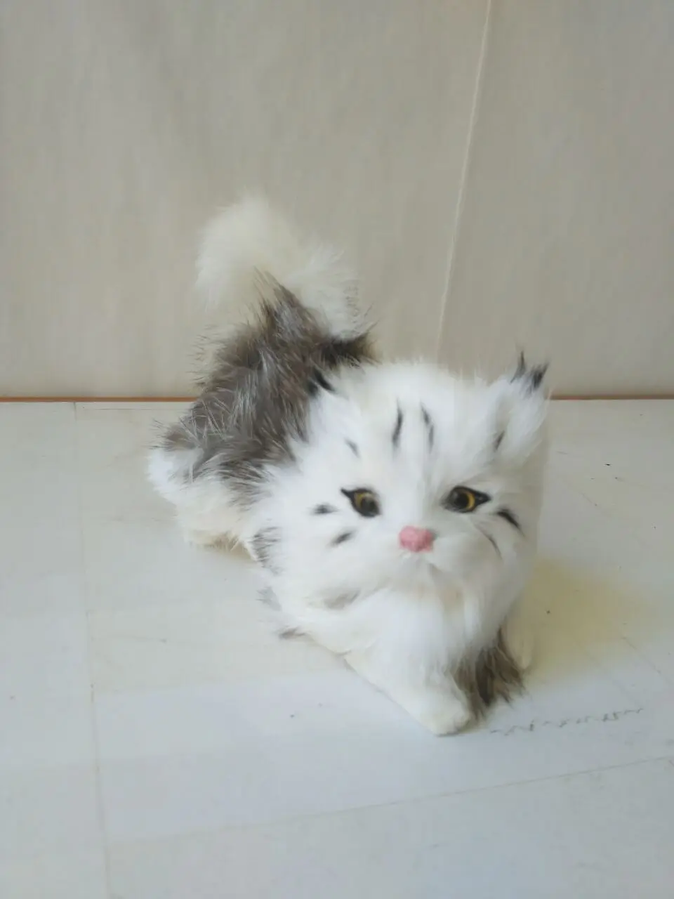 Модель озорной кошки естественного цвета, модель из пластика и пуха, ручная работа кошки около 12x11 см 1463
Модель озорной кошки естественного цвета, модель из пластика и пуха, ручная работа кошки около 12x11 см 1463