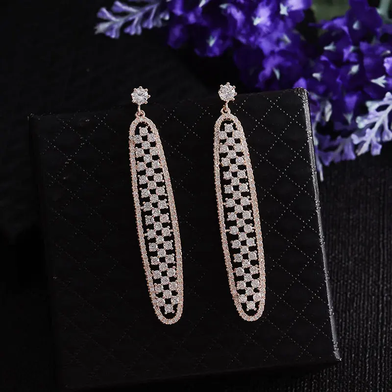 FYM New Vintage Silver Plated Earrings for Bridal Gold Plated Crystal CZ Diamond Stone Long Drop Earrings fashion jewelry
FYM New Vintage Silver Plated Earrings for Bridal Gold Plated Crystal CZ Diamond Stone Long Drop Earrings fashion jewelry