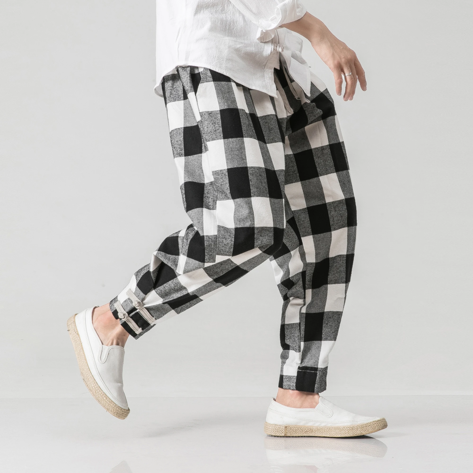 New Men Fashion Casual Harem Pant Couple Streetwear Loose Hiphop Dancing PlaidTrousers Male Jogger Sweatpants
New Men Fashion Casual Harem Pant Couple Streetwear Loose Hiphop Dancing PlaidTrousers Male Jogger Sweatpants