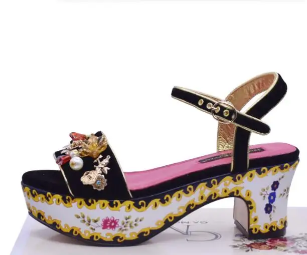 Moraima Snc Clearance Flower Decorations Platform Thick heels Woman Sandal Sexy Open Toe Rivets Studded Summer Heels Black
Moraima Snc Clearance Flower Decorations Platform Thick heels Woman Sandal Sexy Open Toe Rivets Studded Summer Heels Black