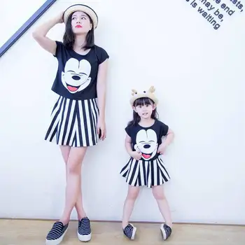 2020 Summer Mother Daughter Parent-Child Outfit Sundress New Mickey Pattern T-shirt With Skirt Two Piece Mickey Print Stripe Set
2020 Summer Mother Daughter Parent-Child Outfit Sundress New Mickey Pattern T-shirt With Skirt Two Piece Mickey Print Stripe Set