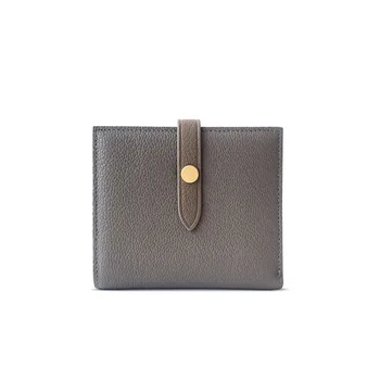 Genuine Leather Unisex luxury wallet Hasp Button small wallets Casual luxury brand short money bag sheepskin designer purse
Genuine Leather Unisex luxury wallet Hasp Button small wallets Casual luxury brand short money bag sheepskin designer purse