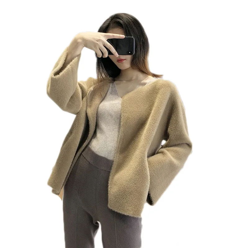 Loose Mink Hair Cardigan Women Coat 2019 New Autumn and Winter Casual Long Sleeve Outwear Knitted Sweater Jacket Female NS810
Loose Mink Hair Cardigan Women Coat 2019 New Autumn and Winter Casual Long Sleeve Outwear Knitted Sweater Jacket Female NS810
