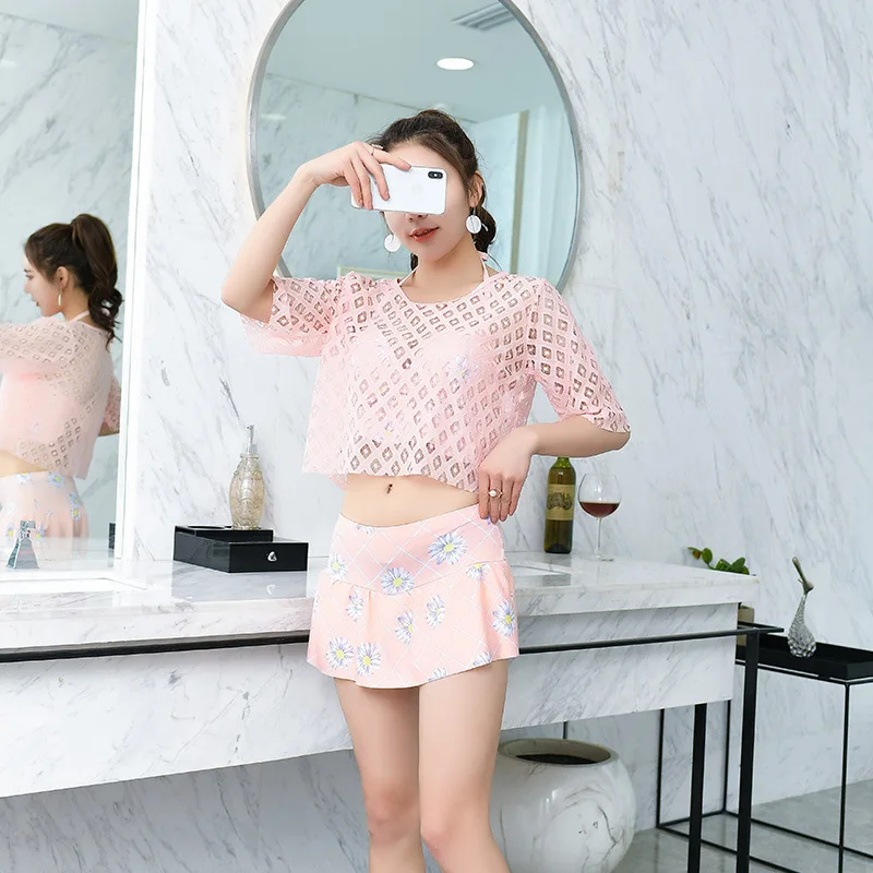 Asia Bikinis Women Swimwear Three Piece Set Swimsuit The New Net yarn Blouse Sexy Skirt Bikini Set Beach Bathing Suits Bikini
Asia Bikinis Women Swimwear Three Piece Set Swimsuit The New Net yarn Blouse Sexy Skirt Bikini Set Beach Bathing Suits Bikini