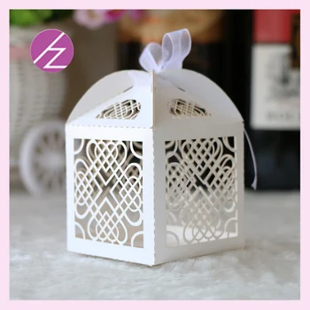 50pcs/lot chinese style wedding decoration 2016 new design wholesale white wedding box mini cake bags small paper box TH18
50pcs/lot chinese style wedding decoration 2016 new design wholesale white wedding box mini cake bags small paper box TH18