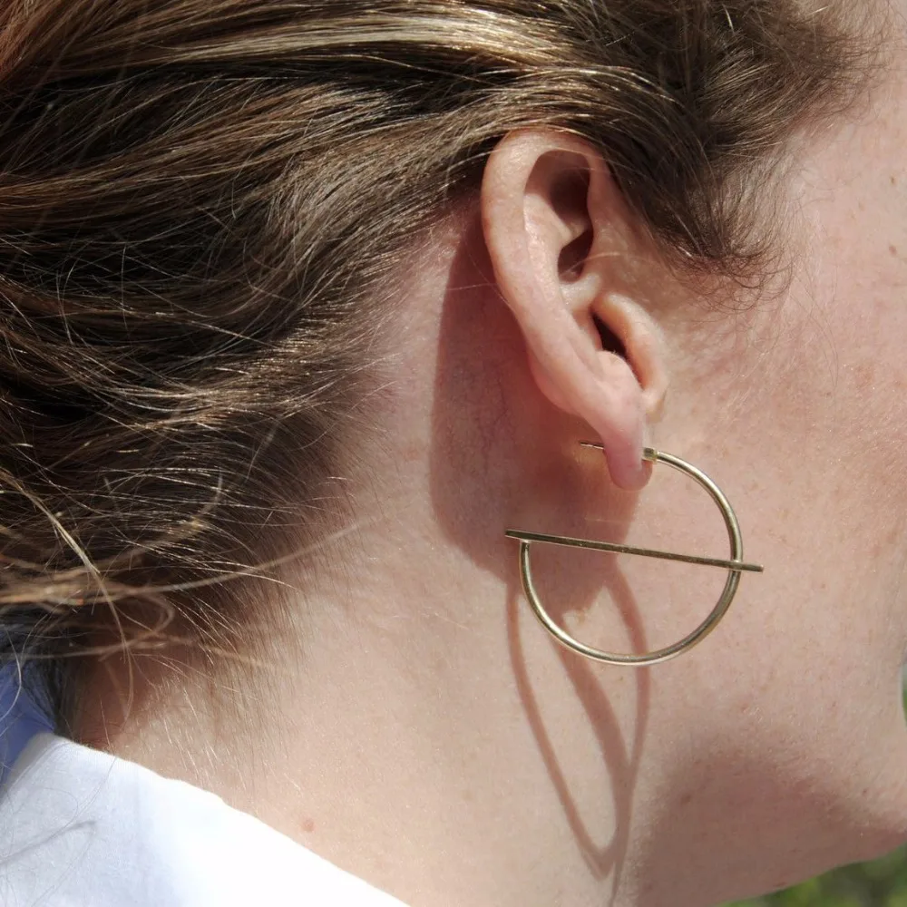 Trendy Irregular Half Round Drop Earings For Women Fashion Jewelry Gold Color Dangle Long Statement Earring Dropshipping Jewelry
Trendy Irregular Half Round Drop Earings For Women Fashion Jewelry Gold Color Dangle Long Statement Earring Dropshipping Jewelry