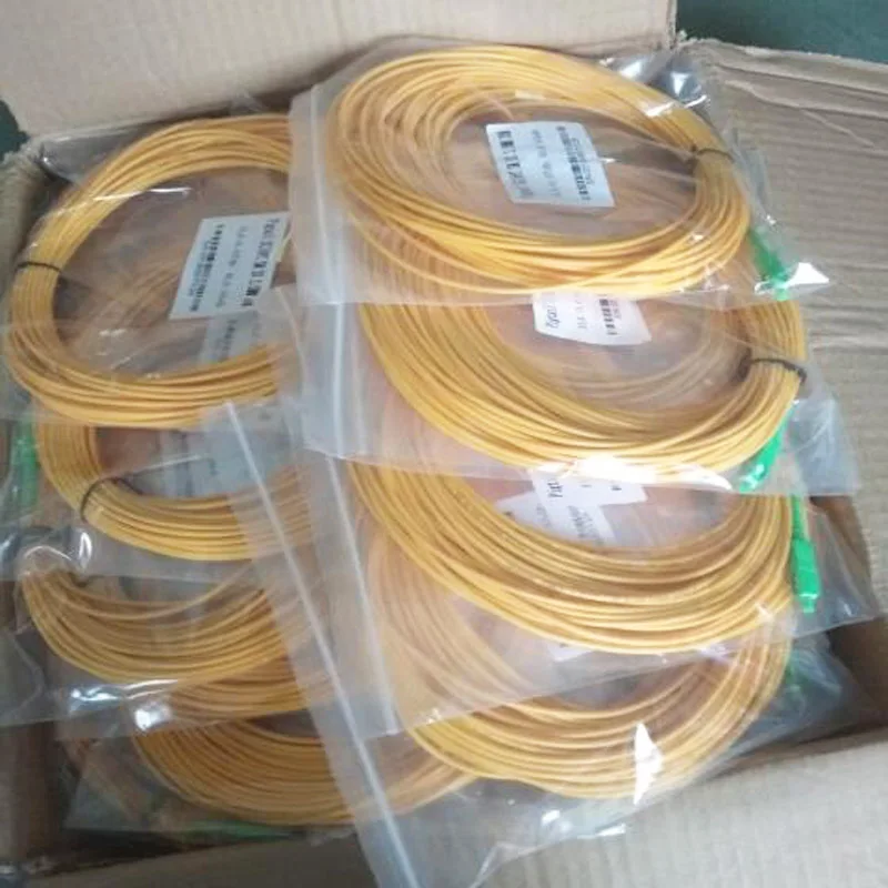 100PCS SC/APC 1m LSZH fiber optic patch cord free shipping made in China factory
100PCS SC/APC 1m LSZH fiber optic patch cord free shipping made in China factory