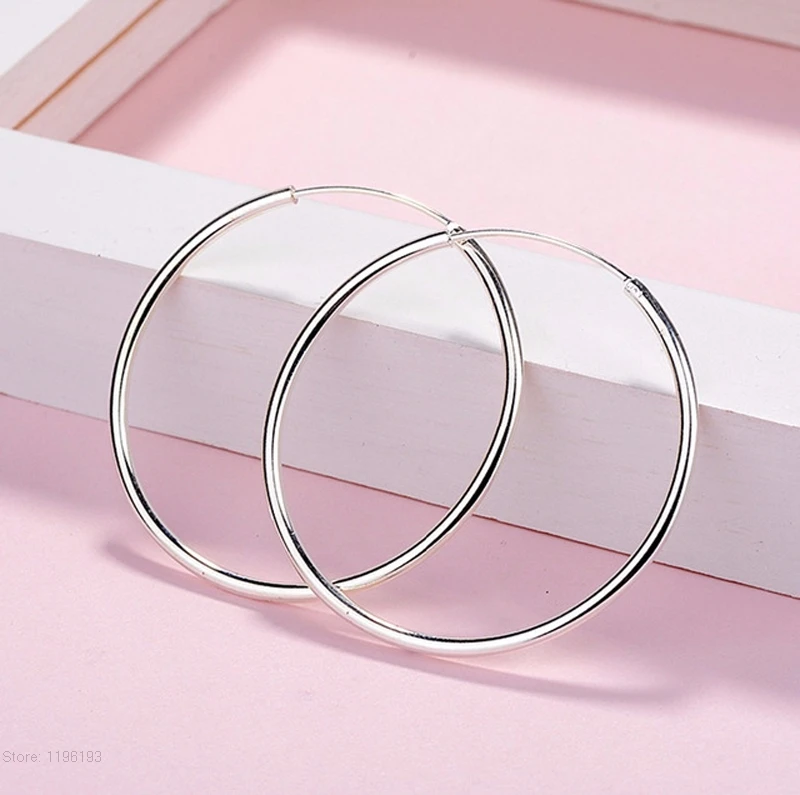 New 100% 925 Sterling Silver Simple Vintage 50/60MM Cirlce Hoop Earrings For Women Hypoallergenic Statement Jewelry Fashion Gift
New 100% 925 Sterling Silver Simple Vintage 50/60MM Cirlce Hoop Earrings For Women Hypoallergenic Statement Jewelry Fashion Gift