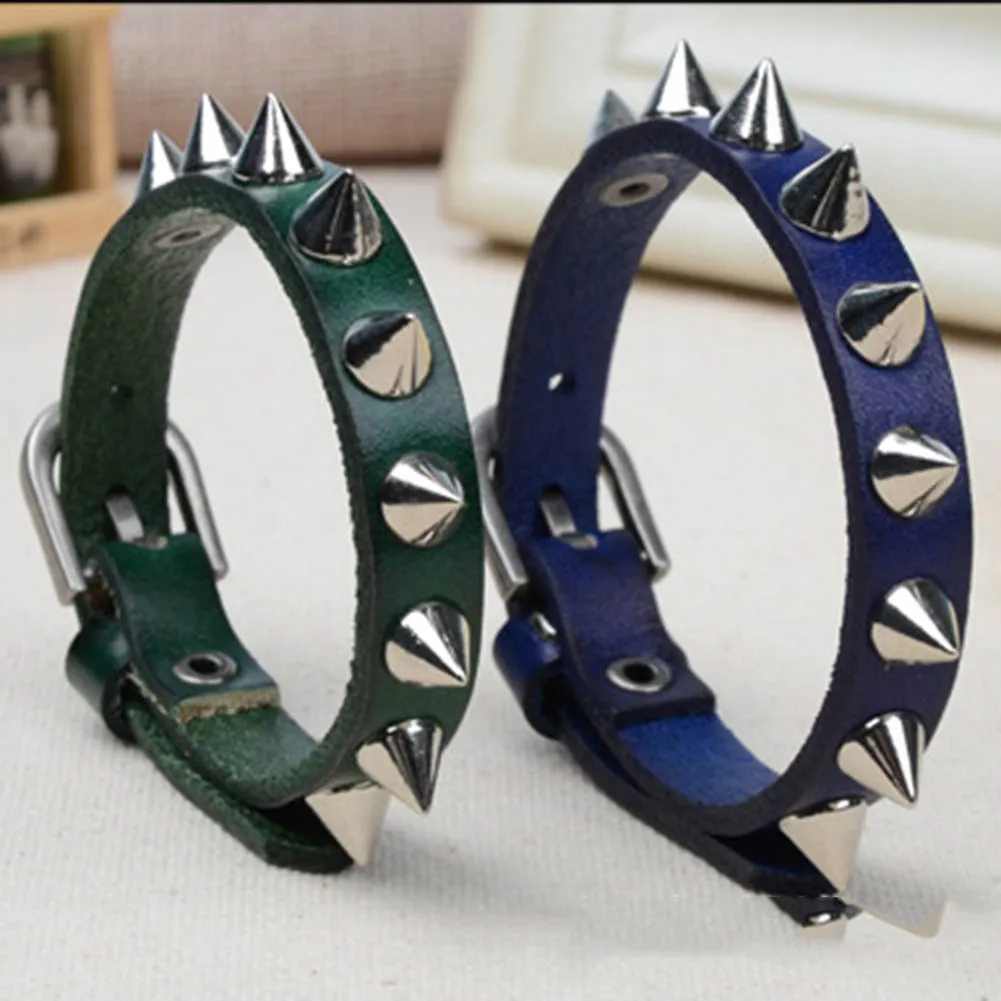 Unique Handmade Leather Bracelet Sharp Rivet Stud Wide Cuff Punk Bracelet for Women Men Bangle Adjustable Men Jewelry
Unique Handmade Leather Bracelet Sharp Rivet Stud Wide Cuff Punk Bracelet for Women Men Bangle Adjustable Men Jewelry