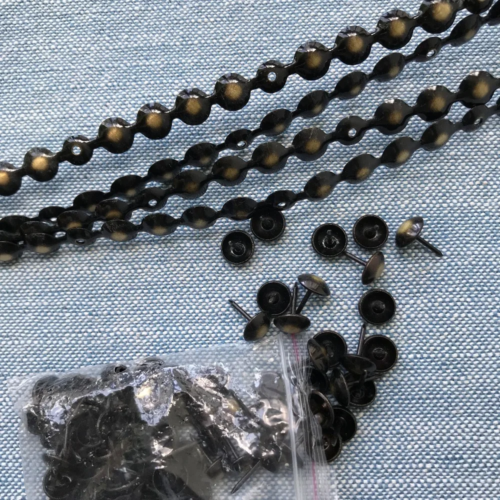 20M Furniture Upholstery Strip Home Decoration Bed Sofa Tacks Strips DIY Wooden Case Nails Decorative Nail Strips Tapes
20M Furniture Upholstery Strip Home Decoration Bed Sofa Tacks Strips DIY Wooden Case Nails Decorative Nail Strips Tapes