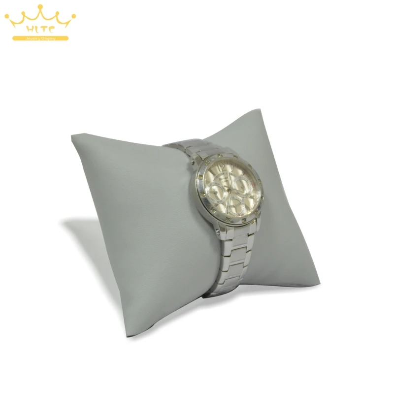 Leatherette 9*8*5cm Jewelry Display Holder Bangle Bracelet Ancke Chain Showing Pillow Organizer Watch Showcase
Leatherette 9*8*5cm Jewelry Display Holder Bangle Bracelet Ancke Chain Showing Pillow Organizer Watch Showcase