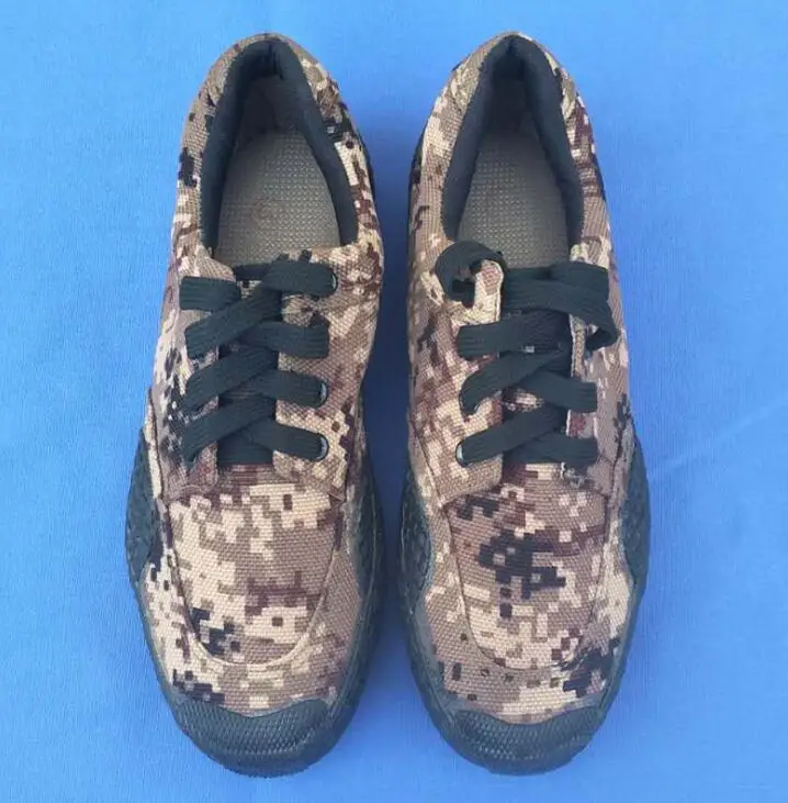 Antiskid, wearable, labor protection, field camouflage, training site, digital camouflage, men's shoes
Antiskid, wearable, labor protection, field camouflage, training site, digital camouflage, men's shoes