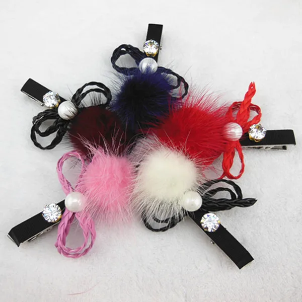 2 Pcs 1 Pair NEW Fashion Wedding Prom Fluffy Mink Fur Crystal Women Gril Hair Clip Hair Pins 5 Colors Choose
2 Pcs 1 Pair NEW Fashion Wedding Prom Fluffy Mink Fur Crystal Women Gril Hair Clip Hair Pins 5 Colors Choose