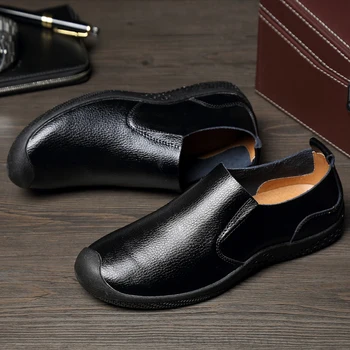 Four Seasons Velvet Genuine Leather Men Shoes Loafers Soft Breathable Male Moccasins Flats Casual Boat Driver Footwear Driving
Four Seasons Velvet Genuine Leather Men Shoes Loafers Soft Breathable Male Moccasins Flats Casual Boat Driver Footwear Driving