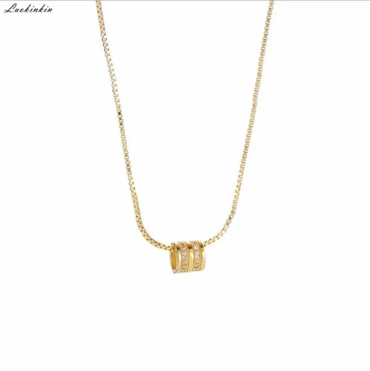 gold circle tube alloy rhinestone pendant necklace simple elegant women chain necklace in jewelry 2019 Korean new fashion
gold circle tube alloy rhinestone pendant necklace simple elegant women chain necklace in jewelry 2019 Korean new fashion