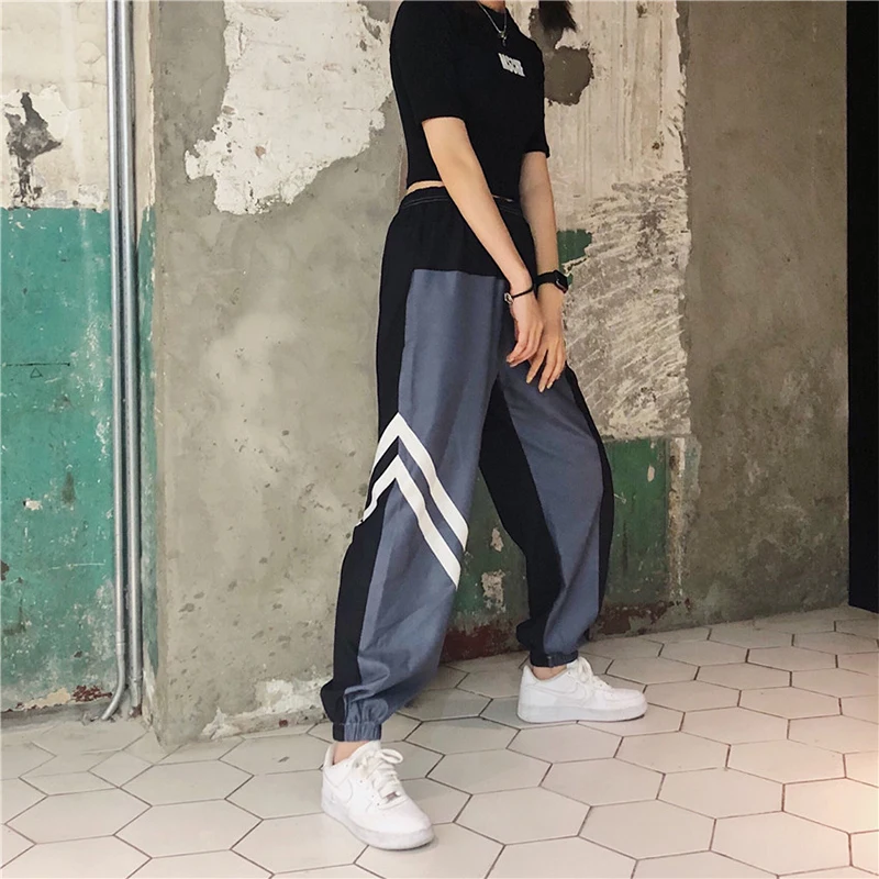 2019 Spring Autumn Female Trousers Men Women Couple Students Pants Women's Harem Pants Casual Loose Hip Hop Pant Streetwear
2019 Spring Autumn Female Trousers Men Women Couple Students Pants Women's Harem Pants Casual Loose Hip Hop Pant Streetwear