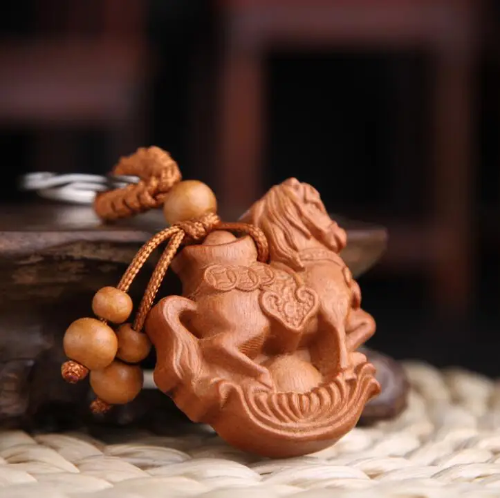 Chinese Peach Wood Carved Having Money Word And Animal Horse Yuanbao Coin Exquisite Car Key Chain Pendant
Chinese Peach Wood Carved Having Money Word And Animal Horse Yuanbao Coin Exquisite Car Key Chain Pendant